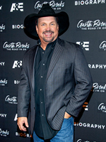 Garth Brooks Unveils the Cover to His Upcoming Anthology