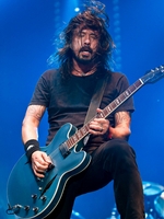 DAVE GROHL RECALLS VAN GIGS WITH NIRVANA