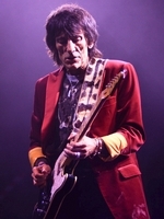 RON WOOD REVEALS LATEST CANCER SCARE, LIVE ALBUM WITH MICK TAYLOR