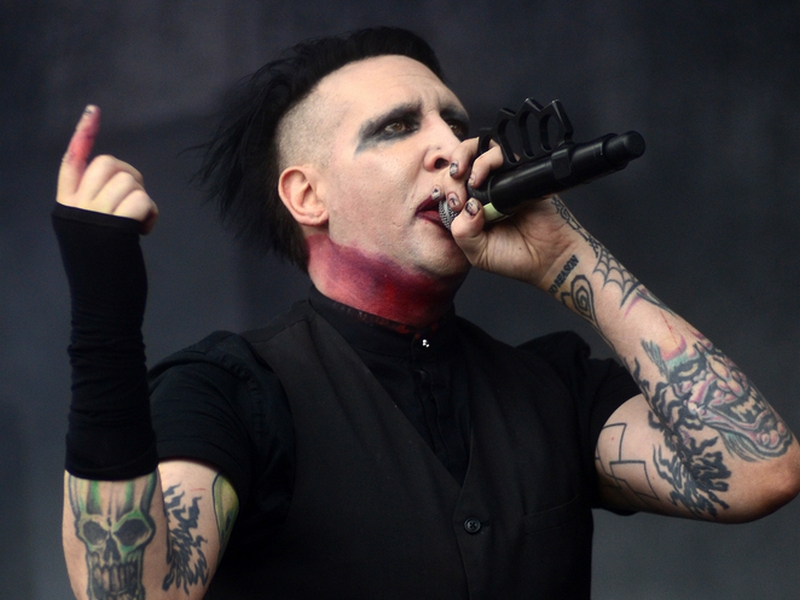 MARILYN MANSON AND ESME BIANCO SETTLE SEXUAL ASSAULT LAWSUIT