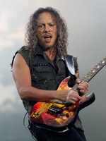 KIRK HAMMETT SAYS BAND MATURITY ALLOWED NEW SOLO PROJECT
