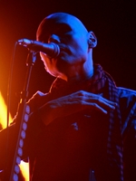 BILLY CORGAN ON NOT FITTING THE ROCK FRONTMAN STEREOTYPE