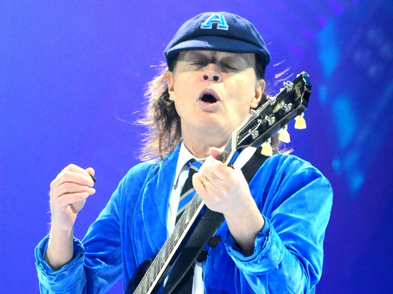ANGUS YOUNG NAMES THE ALL-TIME BEST AND WORST OF AC/DC