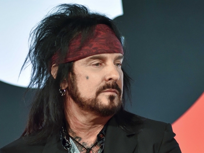 NIKKI SIXX SAYS 'CHECKERED PAST' WOULD PRECLUDE POLITICAL BID