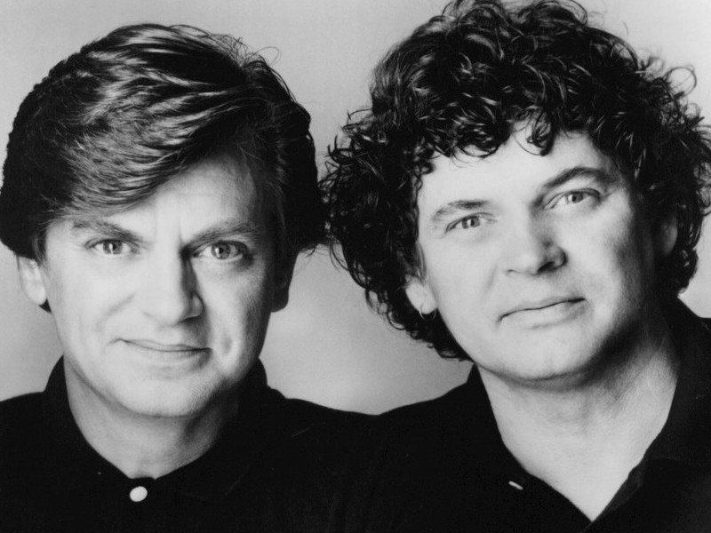 FLASHBACK: THE EVERLY BROTHERS RECORD 'BYE BYE LOVE'