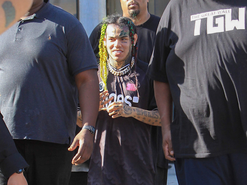 New Footage Surfaces From 6ix9ine's Gym Assault
