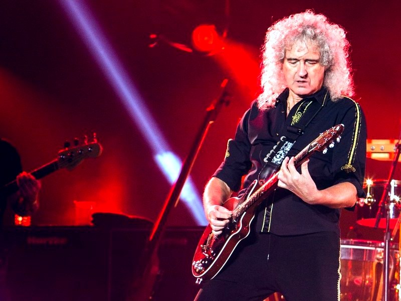 BRIAN MAY VOTED 'GREATEST GUITARIST OF ALL TIME BY 'TOTAL GUITAR' MAGAZINE