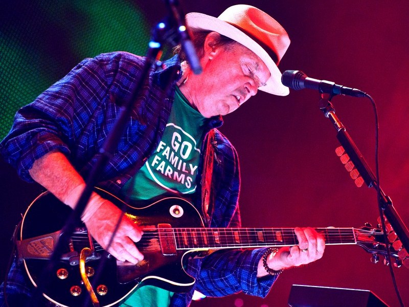 NEIL YOUNG ONCE AGAIN SKIPPING 'FARM AID' DUE TO COVID FEAR