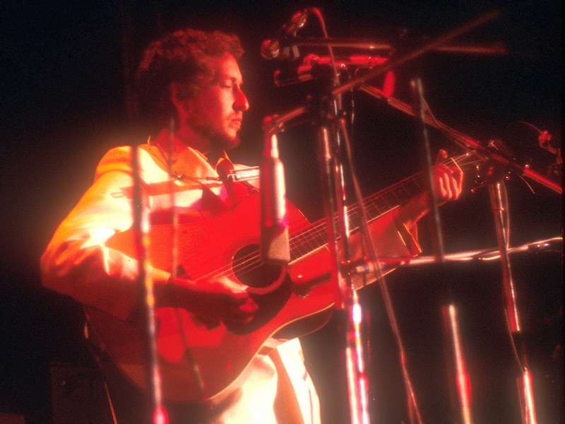 FLASHBACK: BOB DYLAN & THE BAND HEADLINE THE 'ISLE OF WIGHT FESTIVAL'