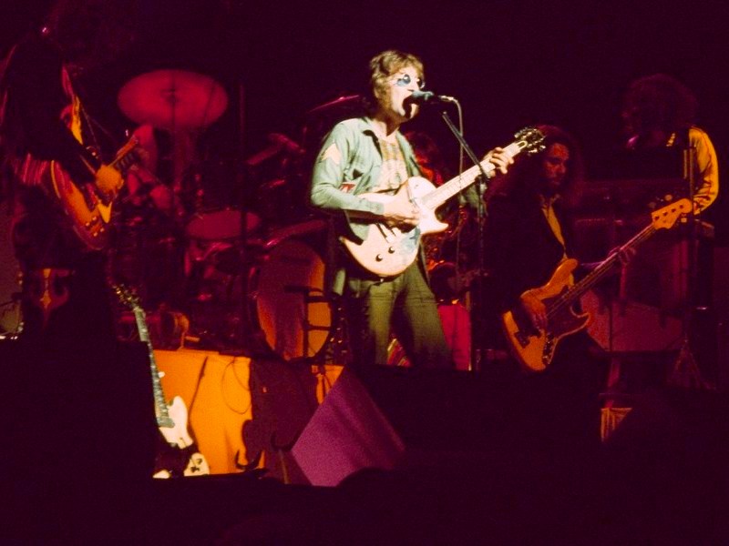 FLASHBACK: JOHN LENNON PERFORMS ONLY FULL LENGTH SOLO CONCERTS