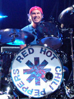 RED HOT CHILI PEPPERS SALUTE TAYLOR HAWKINS AT JAZZ FEST