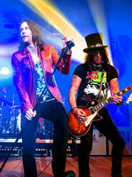 SLASH FEATURING MYLES KENNEDY RELEASE VIDEO FOR ‘APRIL FOOL’